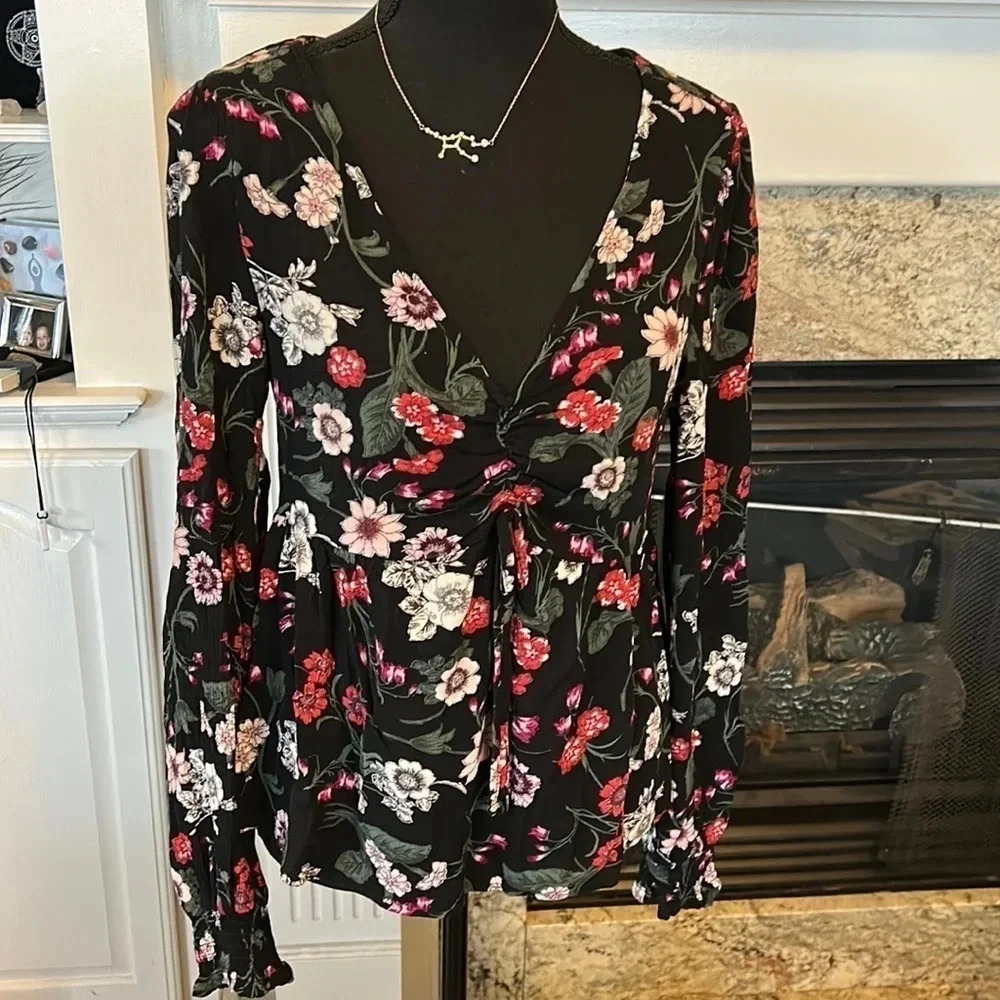 Floral Aeropostale Blouse